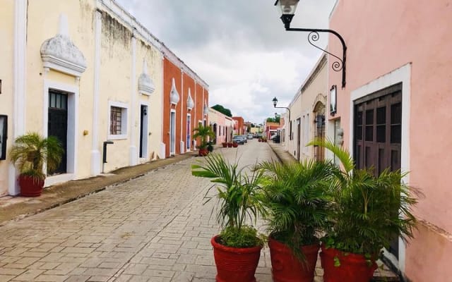 One day tour to the MAYAN ancient city Chichen Itza + Valladolid photo 11