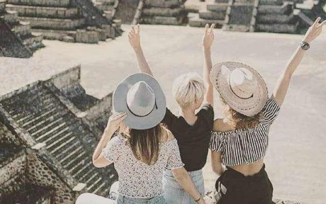 Teotihuacan Tour with Transportation & Food (PRIVATE/SHARED)
