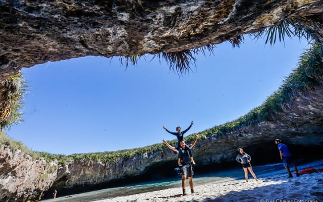 Marietas Islands Snorkel Tour & Hidden Beach photo 8
