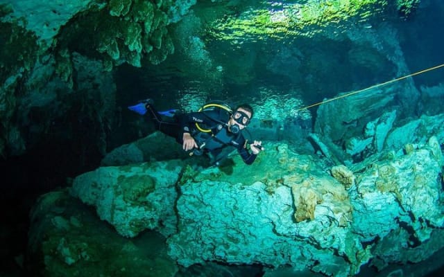 Go for 2 dives in cenote Dos ojos for certified divers photo 7