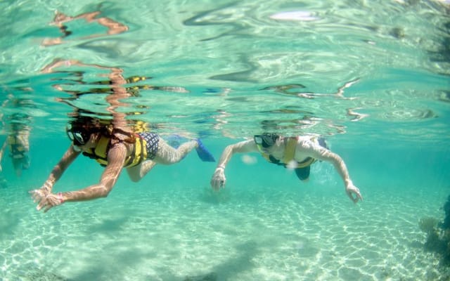 The most EXTREME SPEEDBOAT TOUR in Cancun. Includes Snorkel and Tour Guide photo 7