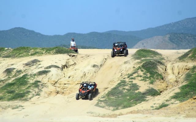 Beach and Desert Premium X3 UTV Tour in Cabo photo 8