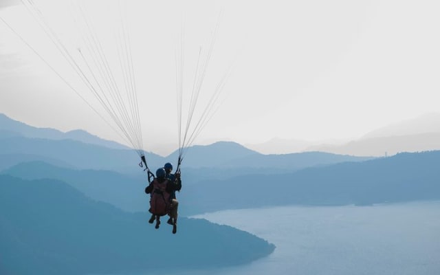 Paragliding in Valle de Bravo photo 2