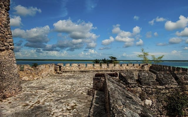Magical BACALAR TOUR with Pontoon Boat ride. (Transportation + Breakfast + Food) photo 10