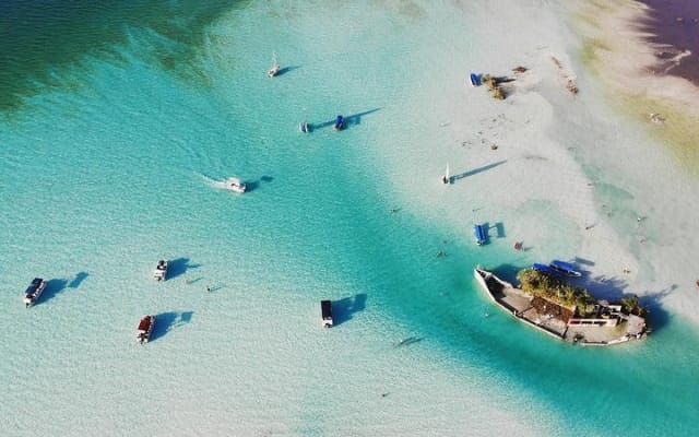 1 Day Tour to Bacalar, Cenotes and 7 color Lagoon with lunch from Cancun photo 3