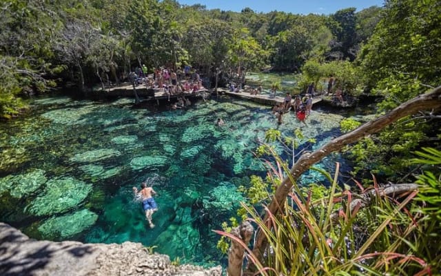 Kayak Adventure in Bacalar! Discover the wonders of the lagoon. photo 6