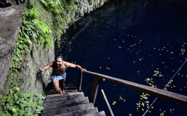 Private Tour - The best Cenotes in Yucatan - Suytun & Oxman photo 4