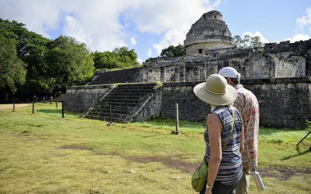 Chichen-itza & Cenote Private Tour photo 5