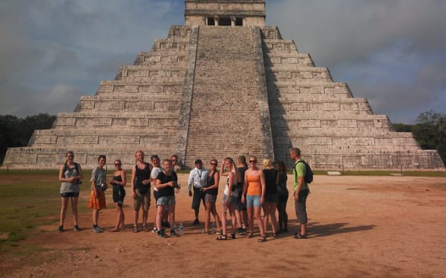 Chichen itza, cenote and magic Izamal photo 3