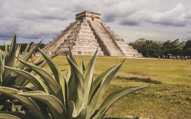 Coba, Cenote and Chichen Itza Private Tour with Photographer photo 4