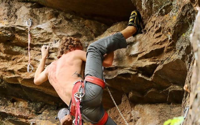 Climbing and Rappelling Course in Valle de Bravo photo 4