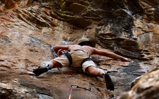 Climbing and Rappelling Course in Valle de Bravo photo 2