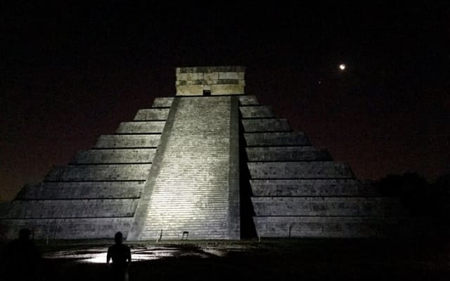 Chichen Itza Sunrise and Cenote Ik Kil from Tulum (Private) photo 3