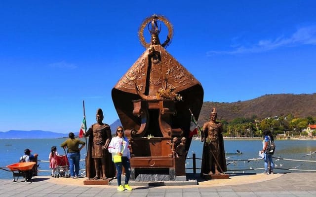Excursión privada de día completo a Chapala y Ajijic desde Guadalajara photo 7