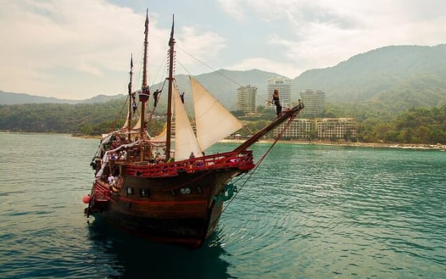 Incredible Nightly Pirate Show in the Bay of Puerto Vallarta
