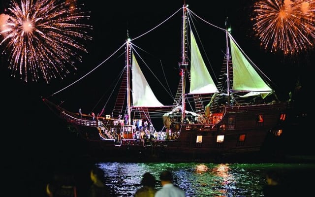 Show en vivo y cena Noche Pirata. photo 11