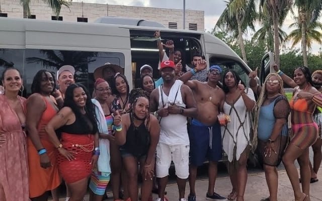 Private Transfer from Tulum to Cancun Airport – Safe & Comfortable photo 3