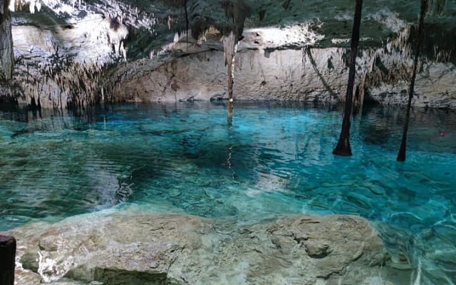 Small group tour in Tulum Ruins - Cenote Cave and GoPro pictures photo 4