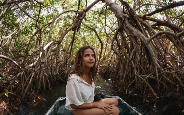 Private Tour Sisal Magic Town and Kayak