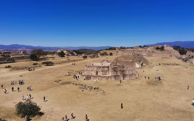 Monte Albán, tour guiado de día completo con o sin comida, Oaxaca photo 8