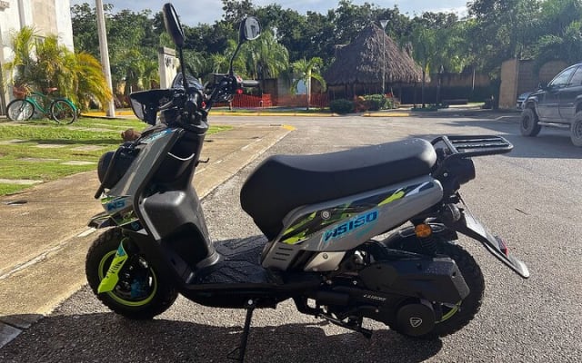 Tulum Area Guided Scooter Tour to 3 Cenote's, Snorkel/Swim & Local Lunch photo 4