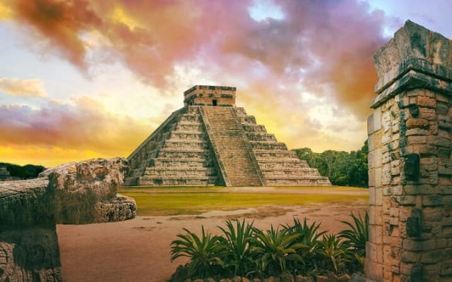 Guided Tour to Chichen Itza Cenote and Valladolid photo 4