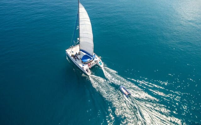 Catamaran to Isla Mujeres and Snorkel Adventure with open bar photo 8