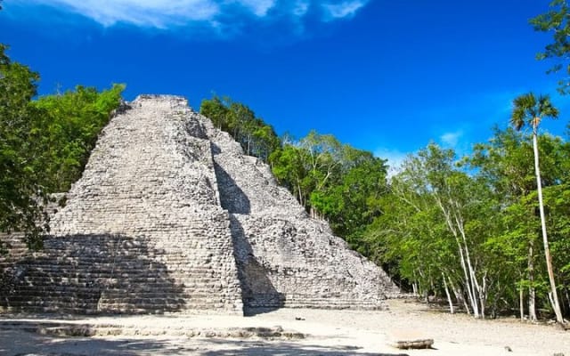 Full day tour to the Yucatan Peninsula photo 8