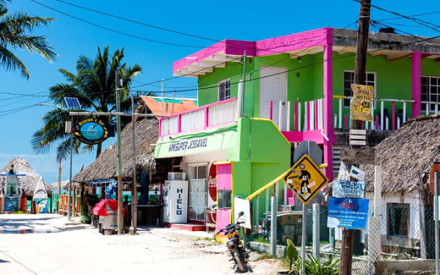 Holbox, all its beauty in 1 day (round trip, lunch and guided visit included) photo 9