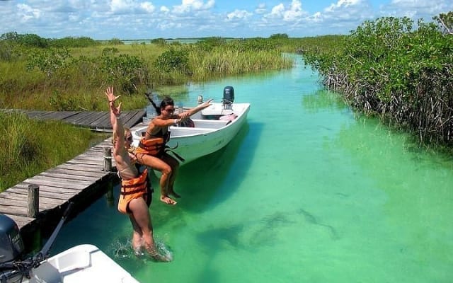 Sian Ka'an Biosphere Ancient Canals Expedition photo 10