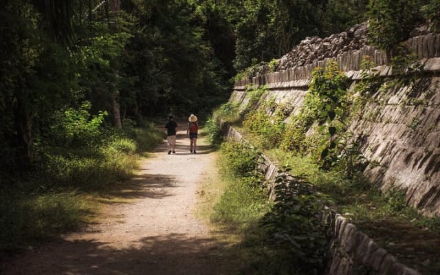 Chichén Itzá, Cenote and Valladolid with Lunch and transportation. photo 14