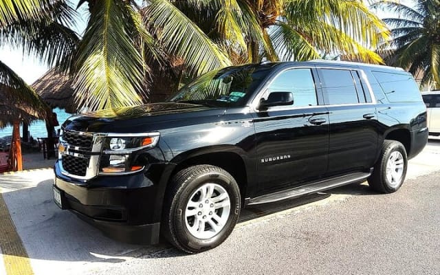 SUV Departures from Hotel to Cancun Airport photo 4