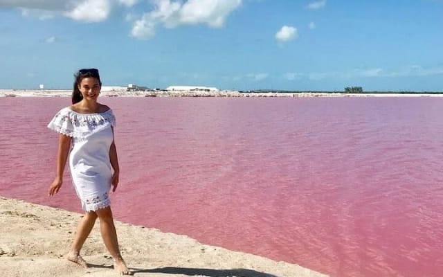 Breathtaking Pink lake Las Coloradas and Rio lagartos from Tulum photo 3