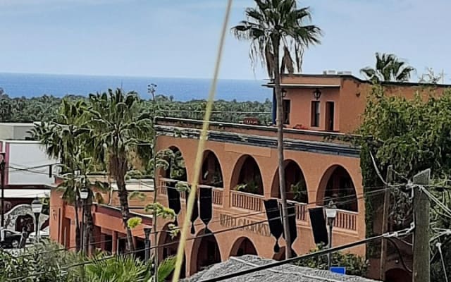 Todos Santos Private Transportation to Airport in Sanjose del Cabo photo 11