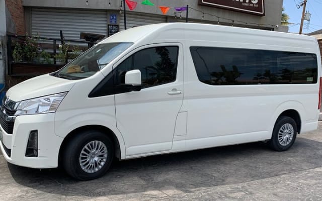 Private Los Cabos Airport Transfer