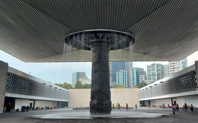 5 Hour Tour through Chapultepec, Anthropology Museum and Castle