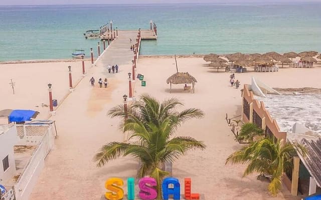 A day at the beach in Sisal
