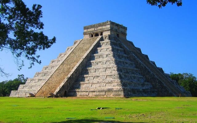Chichen Itza Exclusive Tour, Cenote, Magical Town & Buffet photo 4
