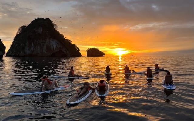 Bioluminescence by Kayak or SUP to Los Arcos, Puerto Vallarta photo 6