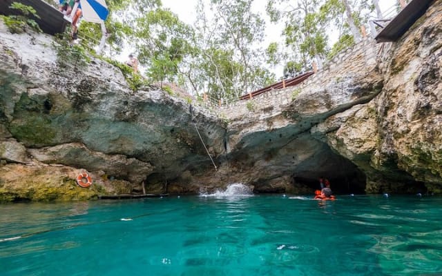 Ancient trip to Tulum, Coba, Sacred Cenote & Playa del Carmen photo 11