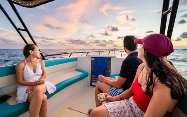 Isla Mujeres, Cancún Private Sunset Trip
