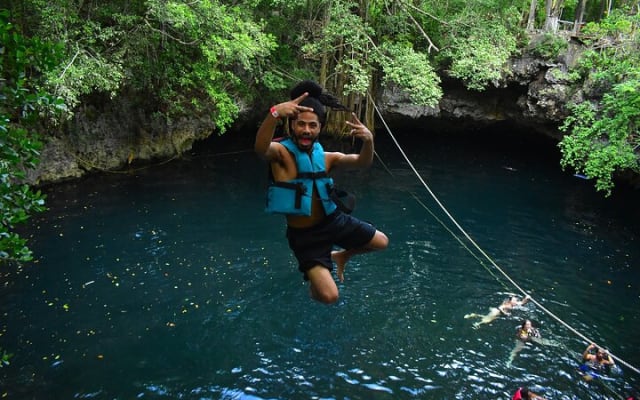 Unforgettable Zipline experience with cenote, snack and transport photo 12