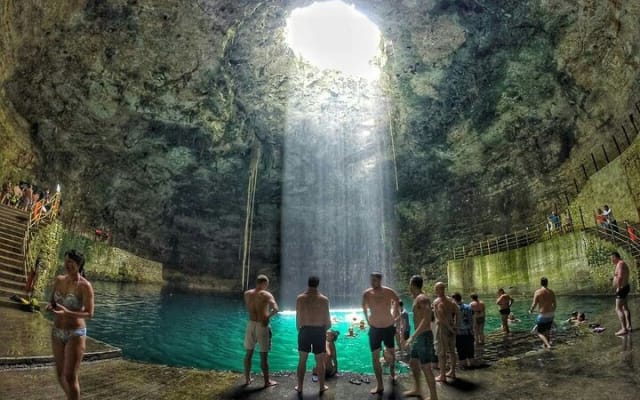 VIP tour to Chichen Itza, Hubiku & Ik Kil. Lunch and transport photo 15