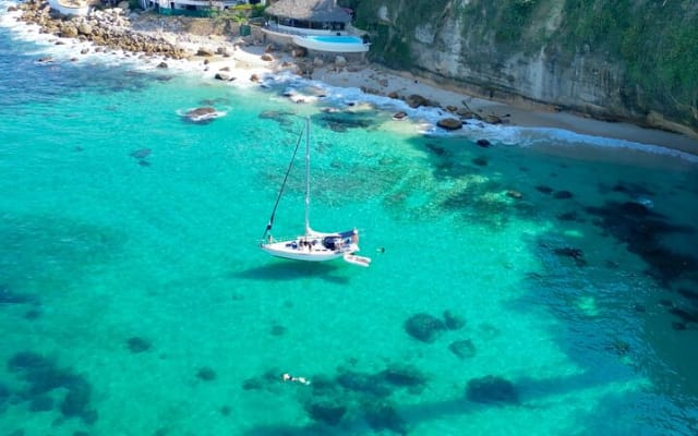 Half Day Private Sailing Cruise Puerto Vallarta with Snorkeling