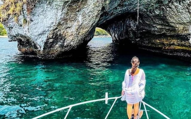 Boat and Snorkel Tour to 5 Islands of Los Arcos