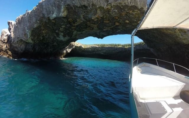 Playa Escondida Private Tour - Marietas Islands photo 4