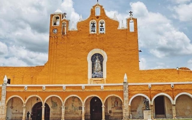 Desde Mérida, Ciudadela de Chichén Itzá, cenote Tsukan con Izamal photo 8