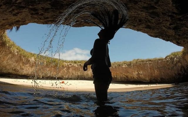 Guaranteed Hidden Beach • Small Group Tour • Punta Mita photo 2