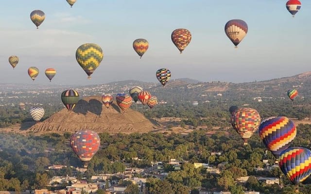 Vol en montgolfière à Teotihuacán depuis Mexico photo 4