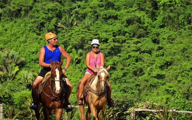 Paseo a caballo por las montañas de Puerto Vallarta photo 3